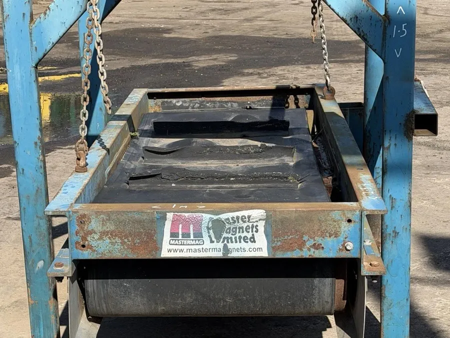 Master Magnets Overband Magnet c/w Frame – view 7