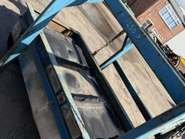 Master Magnets Overband Magnet c/w Frame – view 6